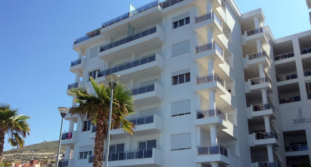White Residence Luxury Apartments Sarandë Exteriér fotografie