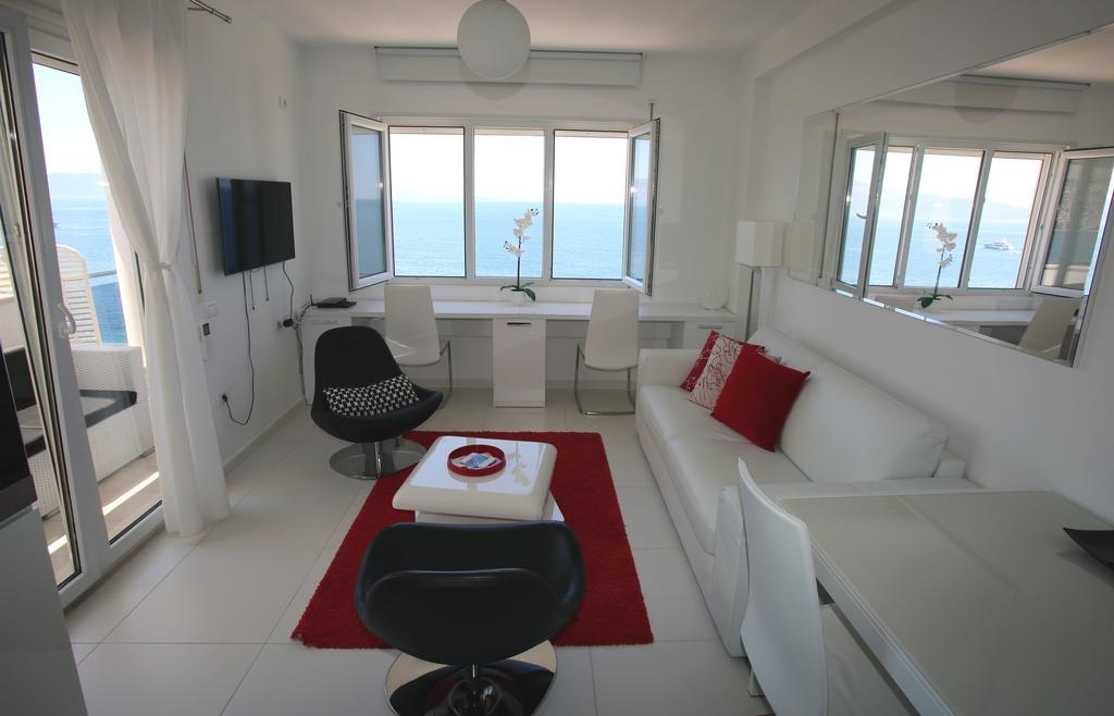 White Residence Luxury Apartments Sarandë Exteriér fotografie