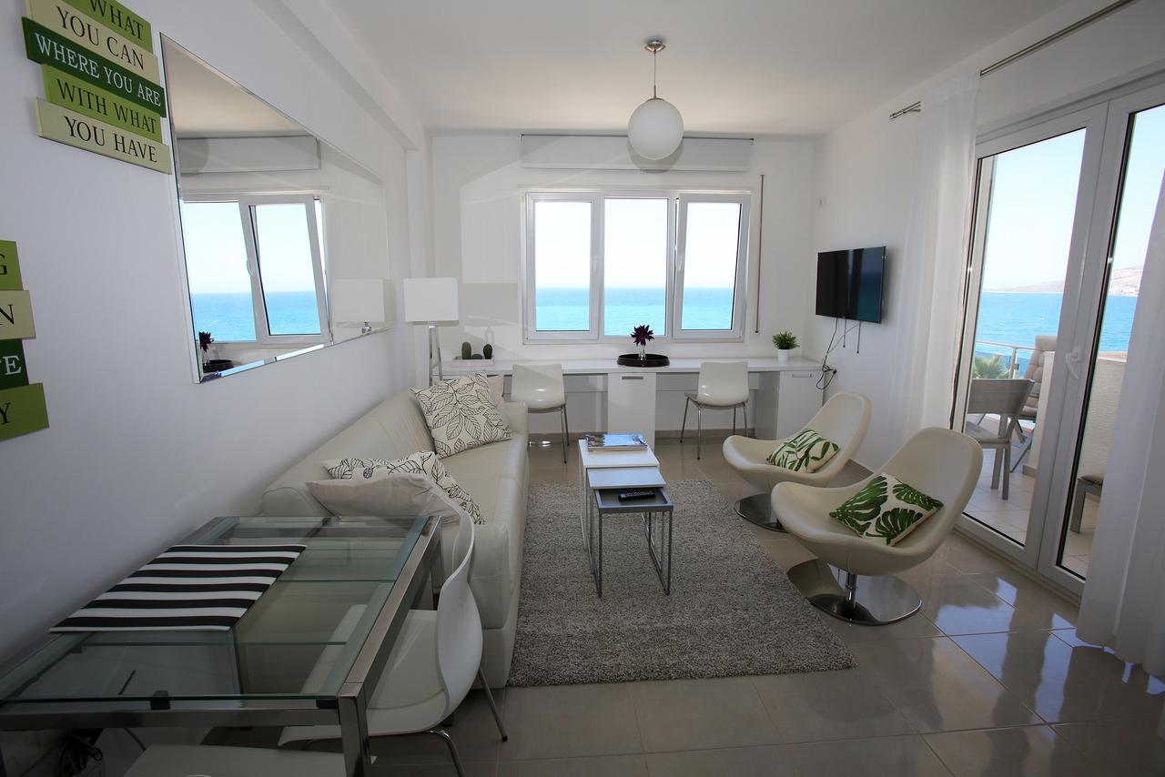 White Residence Luxury Apartments Sarandë Exteriér fotografie