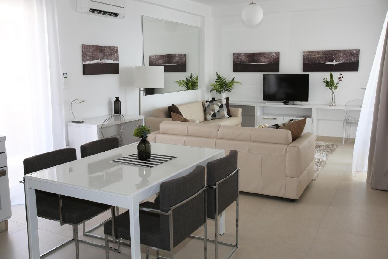 White Residence Luxury Apartments Sarandë Exteriér fotografie